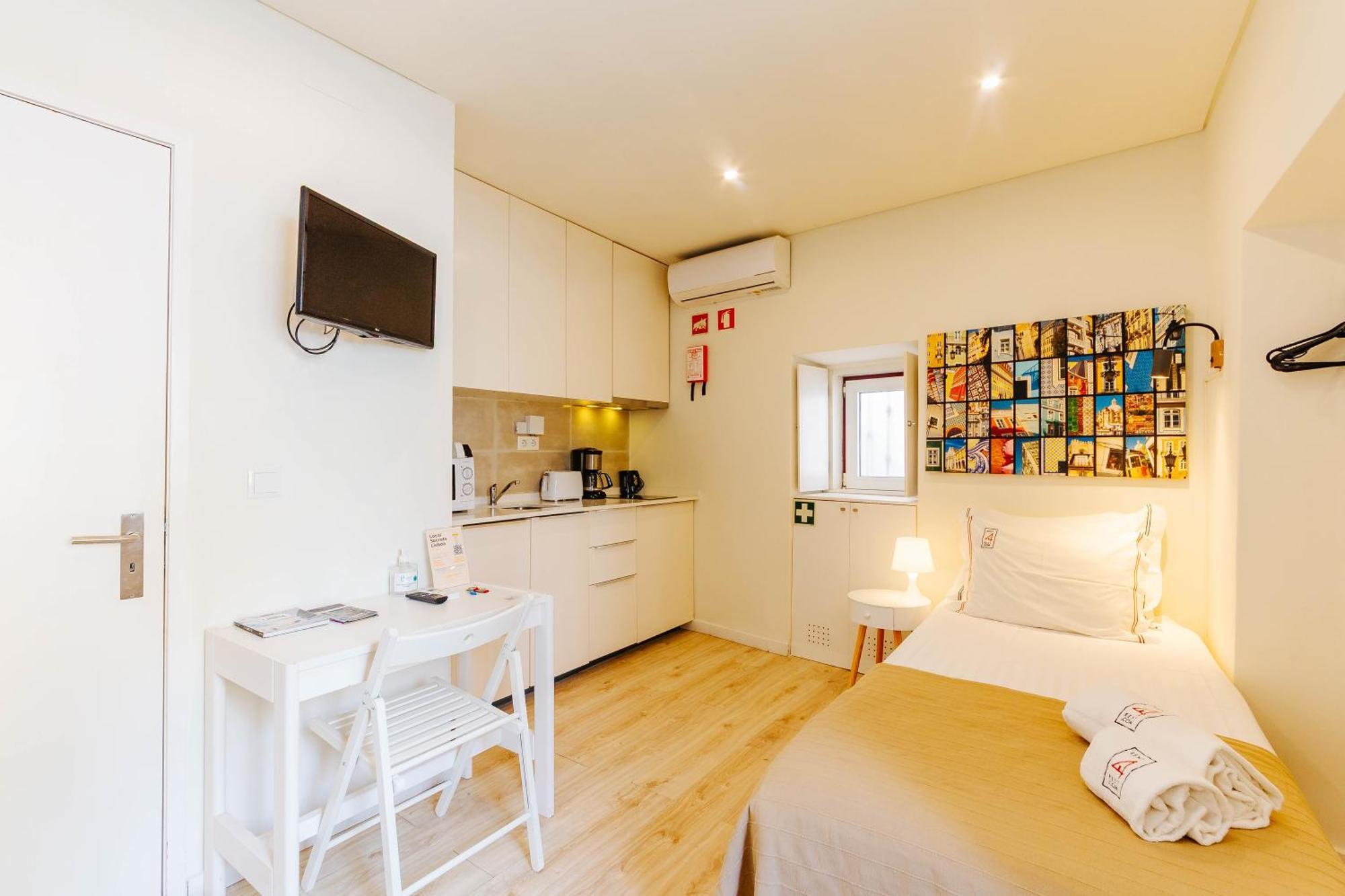 Rent4Rest Lisbon Downtown Tiny Studio Apartments Luaran gambar