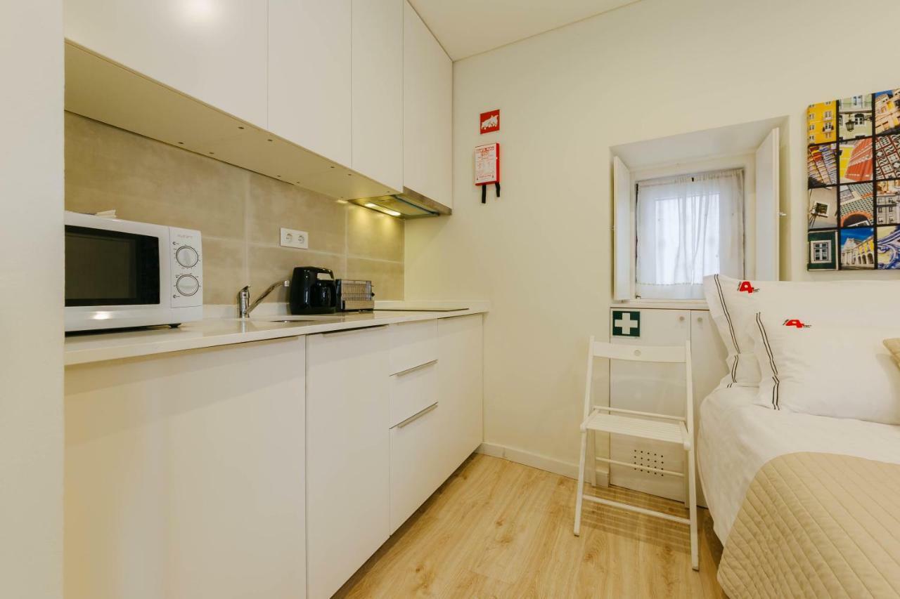 Rent4Rest Lisbon Downtown Tiny Studio Apartments Luaran gambar