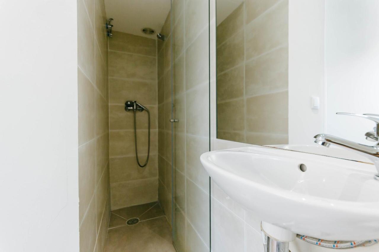 Rent4Rest Lisbon Downtown Tiny Studio Apartments Luaran gambar